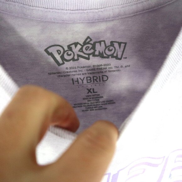 Evee Evolutions Purple Tie Dye Pokemon 2023 XL - Picture 4 of 7